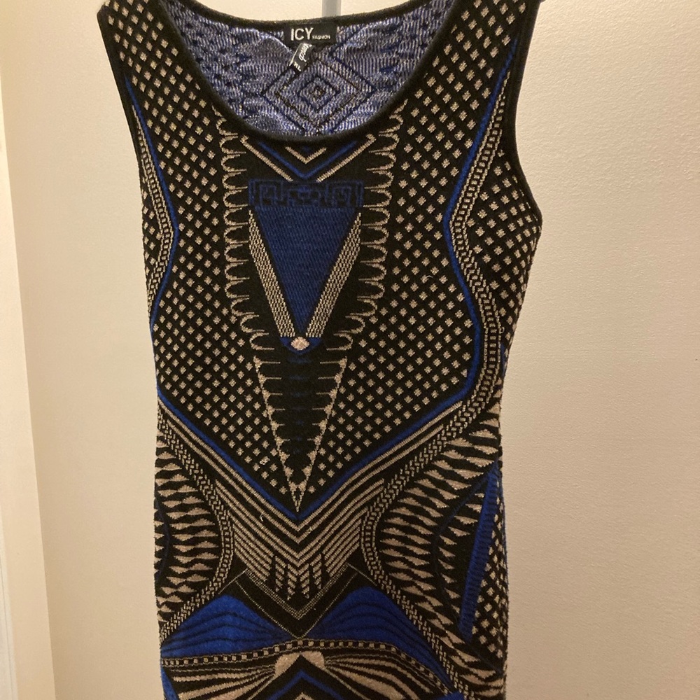 Short dress for all the occasions